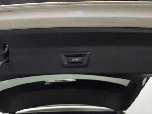 Used 2024 BMW X3 xDrive30i AWD/4WD image 8