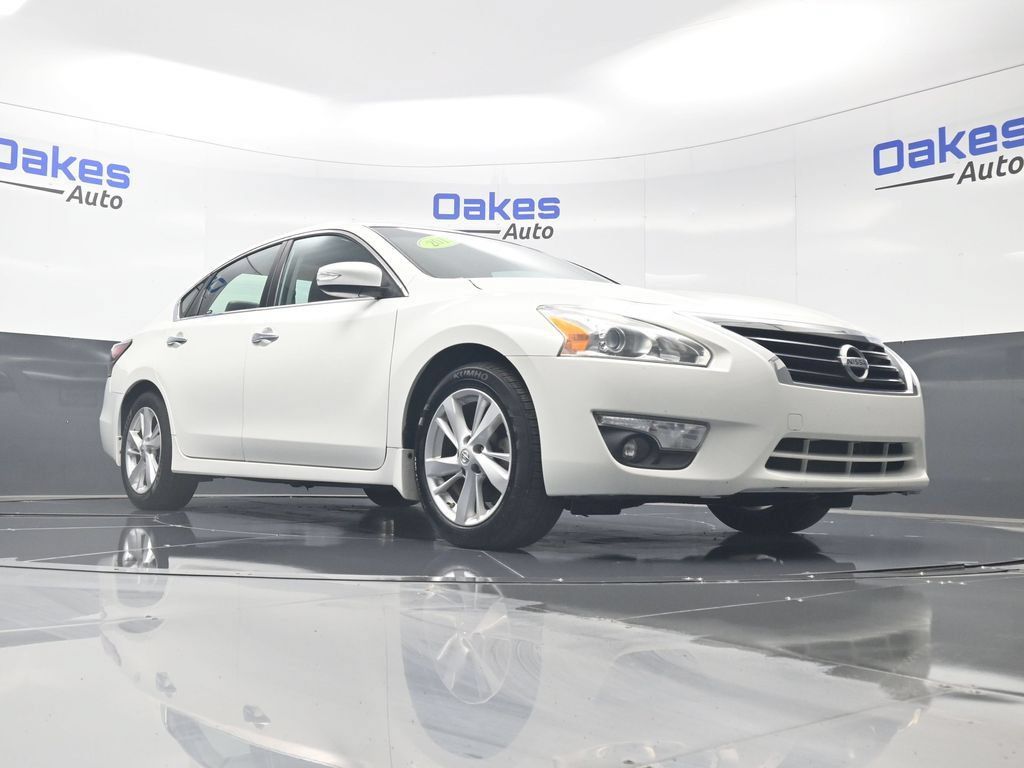 Used 2015 Nissan Altima 2.5 SV w/ Convenience Package FWD image 37