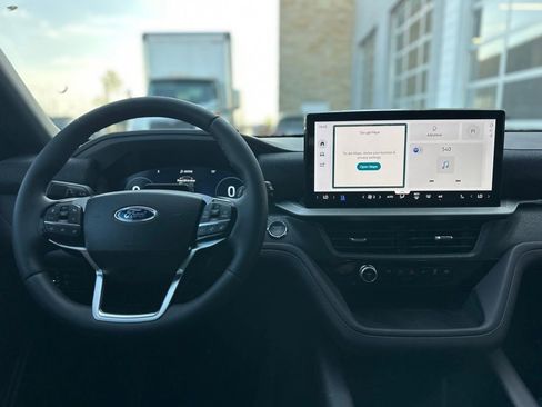 New 2026 Ford Explorer Platinum w/ LUX Leather Package image 35