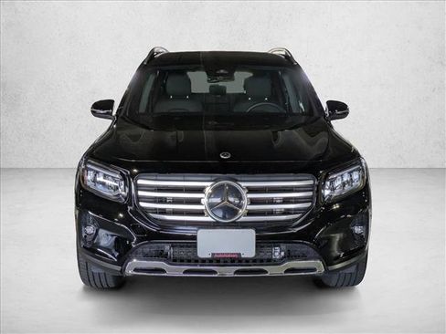 Certified 2025 Mercedes-Benz GLB 250 image 6