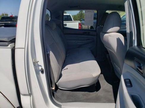 Used 2015 Toyota Tacoma 4x4 Double Cab w/ SR5 Package image 19
