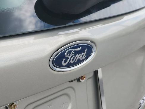 Used 2016 Ford Focus SE FWD image 23