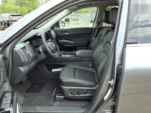 New 2026 Nissan Pathfinder SL AWD/4WD image 6