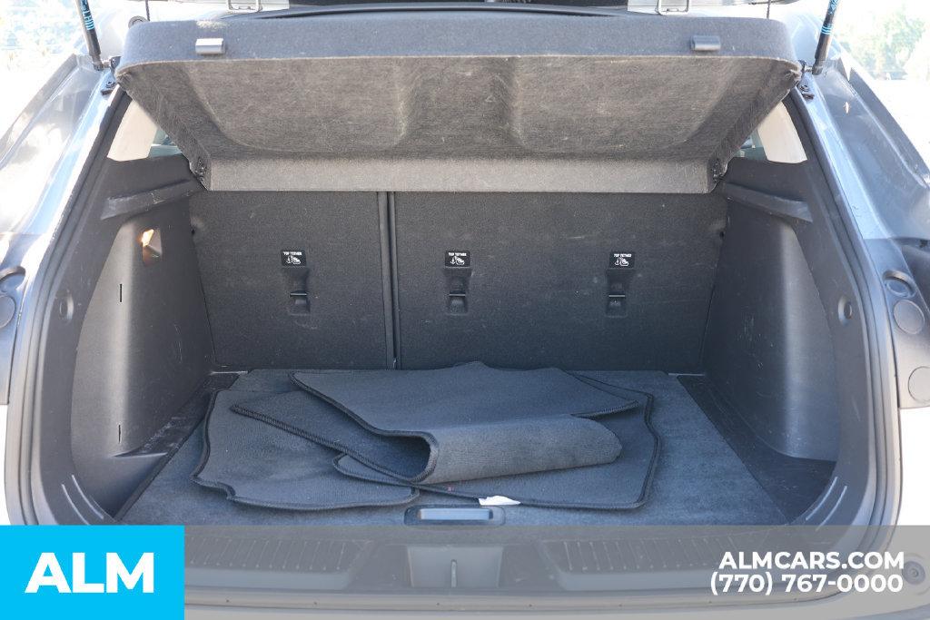 Used 2025 Chevrolet Trax LT FWD image 22