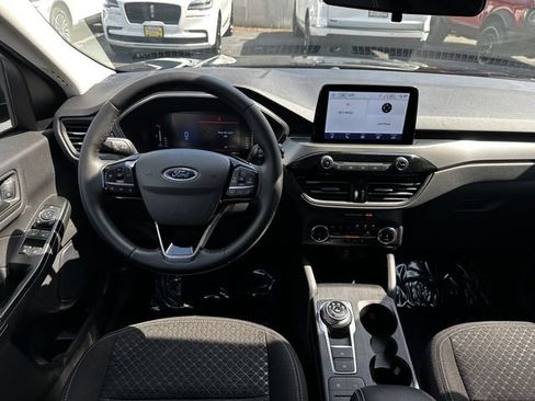 Used 2024 Ford Escape Active AWD/4WD image 13