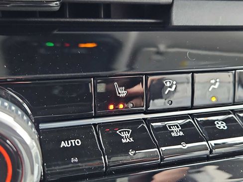 New 2026 Honda Prologue EX image 10