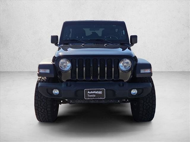 Used 2018 Jeep Wrangler Unlimited Sport AWD/4WD image 2