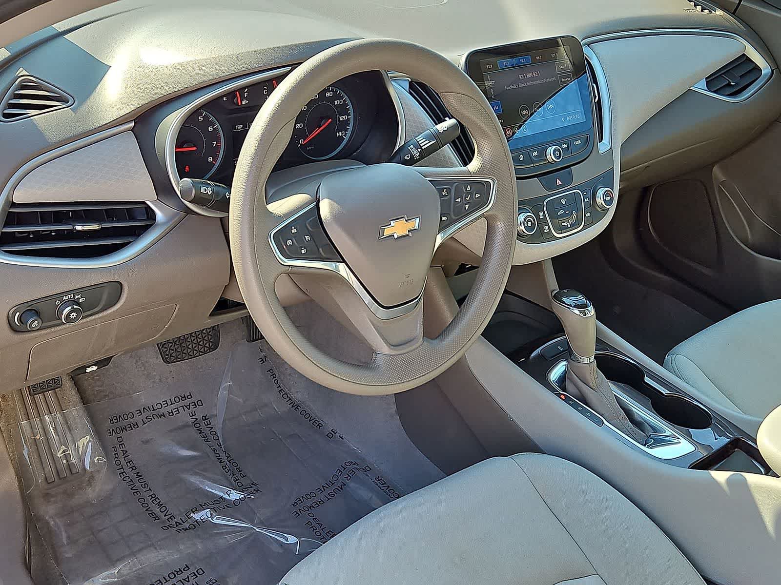 Certified 2019 Chevrolet Malibu LS FWD image 16