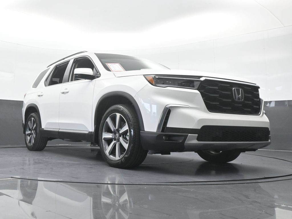 Used 2025 Honda Pilot Touring image 69