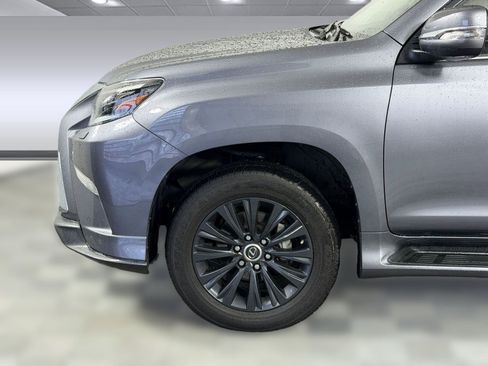 Used 2023 Lexus GX 460 Luxury w/ Sport Design Package AWD/4WD image 11