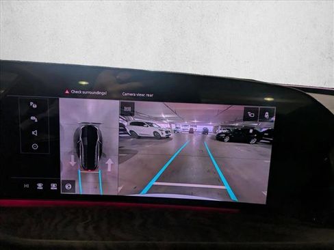 Used 2025 Audi Q5 Premium Plus w/ Premium Plus image 20