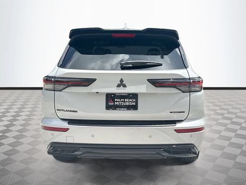 New 2026 Mitsubishi Outlander SEL FWD image 6
