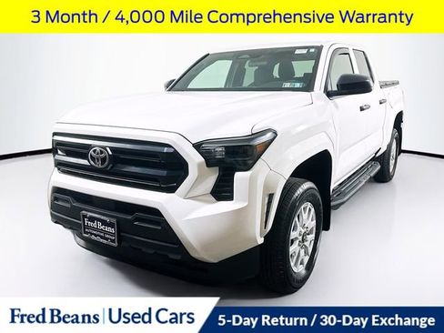 Used 2024 Toyota Tacoma SR AWD/4WD image 4