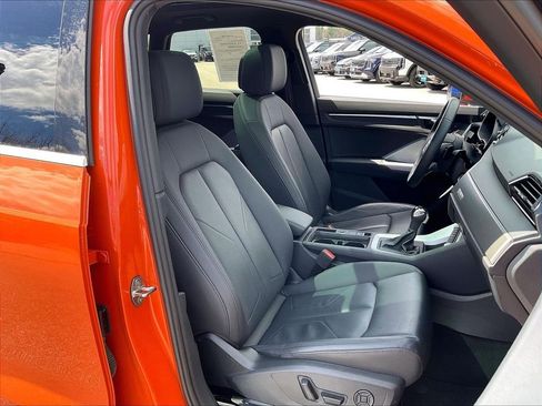 Used 2025 Audi Q3 2.0T Premium image 10