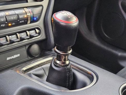 Used 2017 Ford Mustang Shelby GT350 image 11