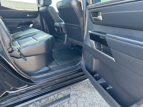 Used 2024 Toyota Tundra Limited image 21