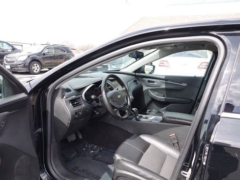 Used 2019 Chevrolet Impala LT image 13