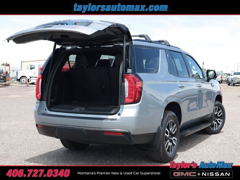 Used 2024 GMC Yukon AT4 w/ Technology Package AWD/4WD image 44