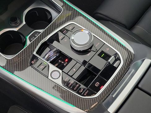 New 2026 BMW X7 M60i image 22