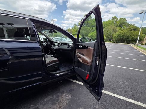 Used 2020 Kia Sorento SX AWD/4WD image 32