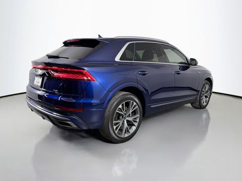 Used 2022 Audi Q8 Premium Plus image 6