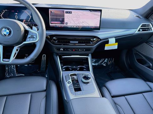 New 2026 BMW 330i xDrive Sedan w/ M Sport Package AWD/4WD image 19