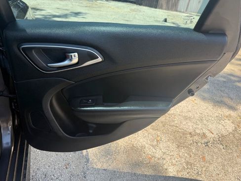 Used 2015 Chrysler 200 C FWD image 30