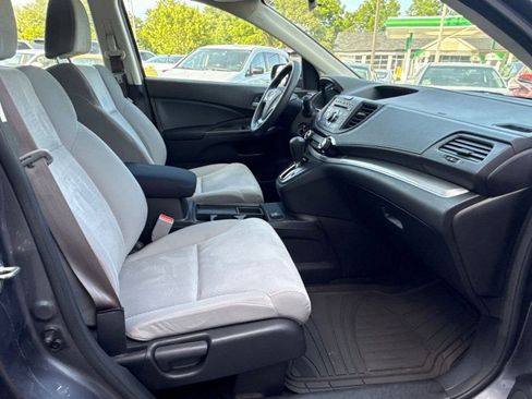 Used 2015 Honda CR-V LX image 17
