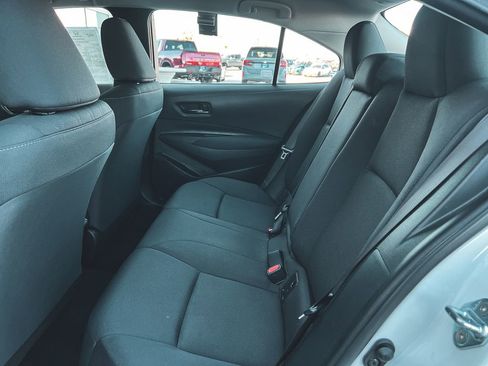 Used 2024 Toyota Corolla LE image 20