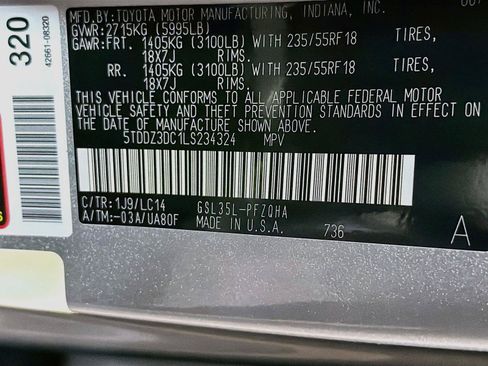 Used 2020 Toyota Sienna XLE AWD/4WD image 21