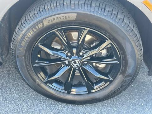 Used 2025 Honda CR-V Sport-L image 14
