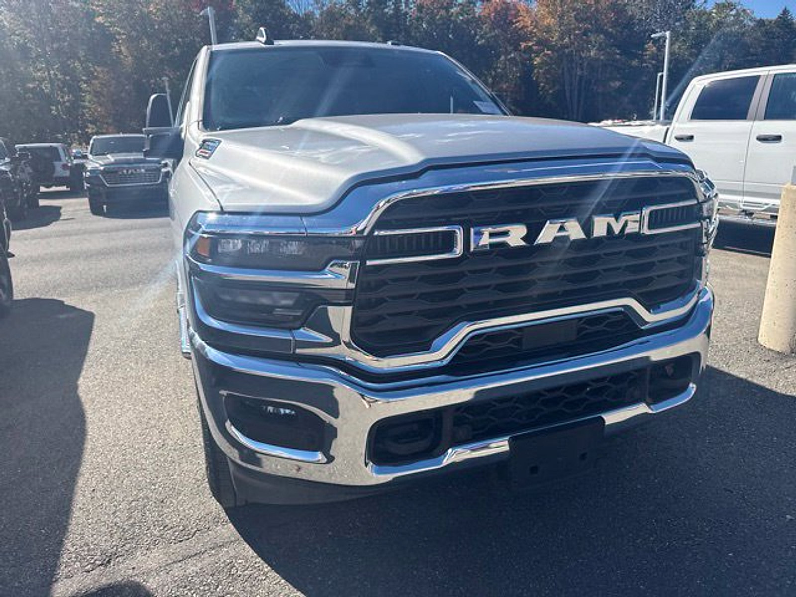 Used 2026 RAM 2500 Big Horn AWD/4WD image 3