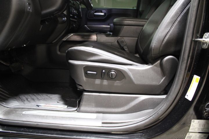 Used 2021 Chevrolet Silverado 1500 LTZ AWD/4WD image 20