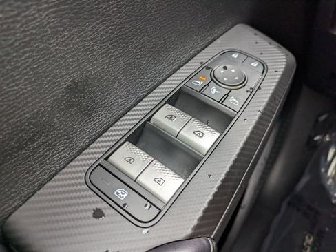 Used 2023 Mitsubishi Outlander SE FWD image 22