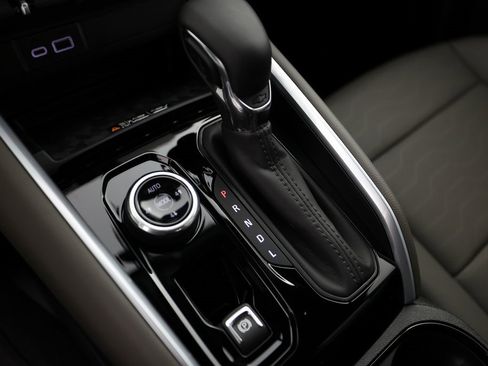 Used 2026 Chevrolet Colorado ZR2 w/ ZR2 Bison Edition image 22