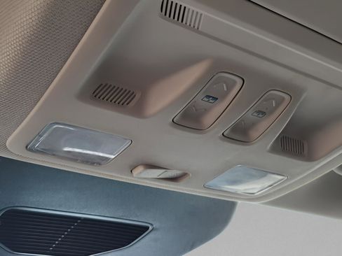 Used 2020 Ford Escape SE Sport image 11