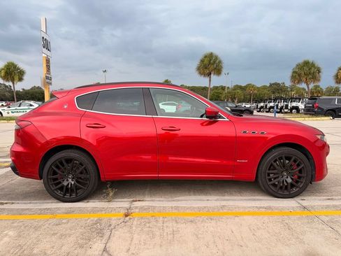 Used 2021 Maserati Levante S GranSport AWD/4WD image 6