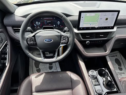New 2026 Ford Explorer Platinum RWD image 22