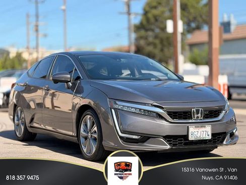 Used 2018 Honda Clarity Plug-In Hybrid image 1