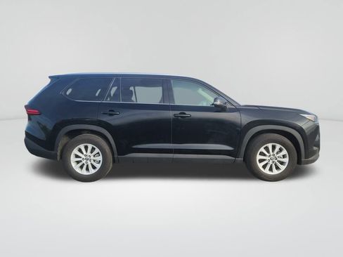 Certified 2025 Toyota Grand Highlander AWD image 8