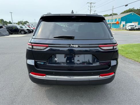 Used 2023 Jeep Grand Cherokee 4WD 4xe w/ Luxury Tech Group II image 7