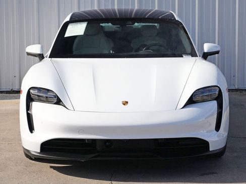 Used 2023 Porsche Taycan 4S w/ Premium Package image 48