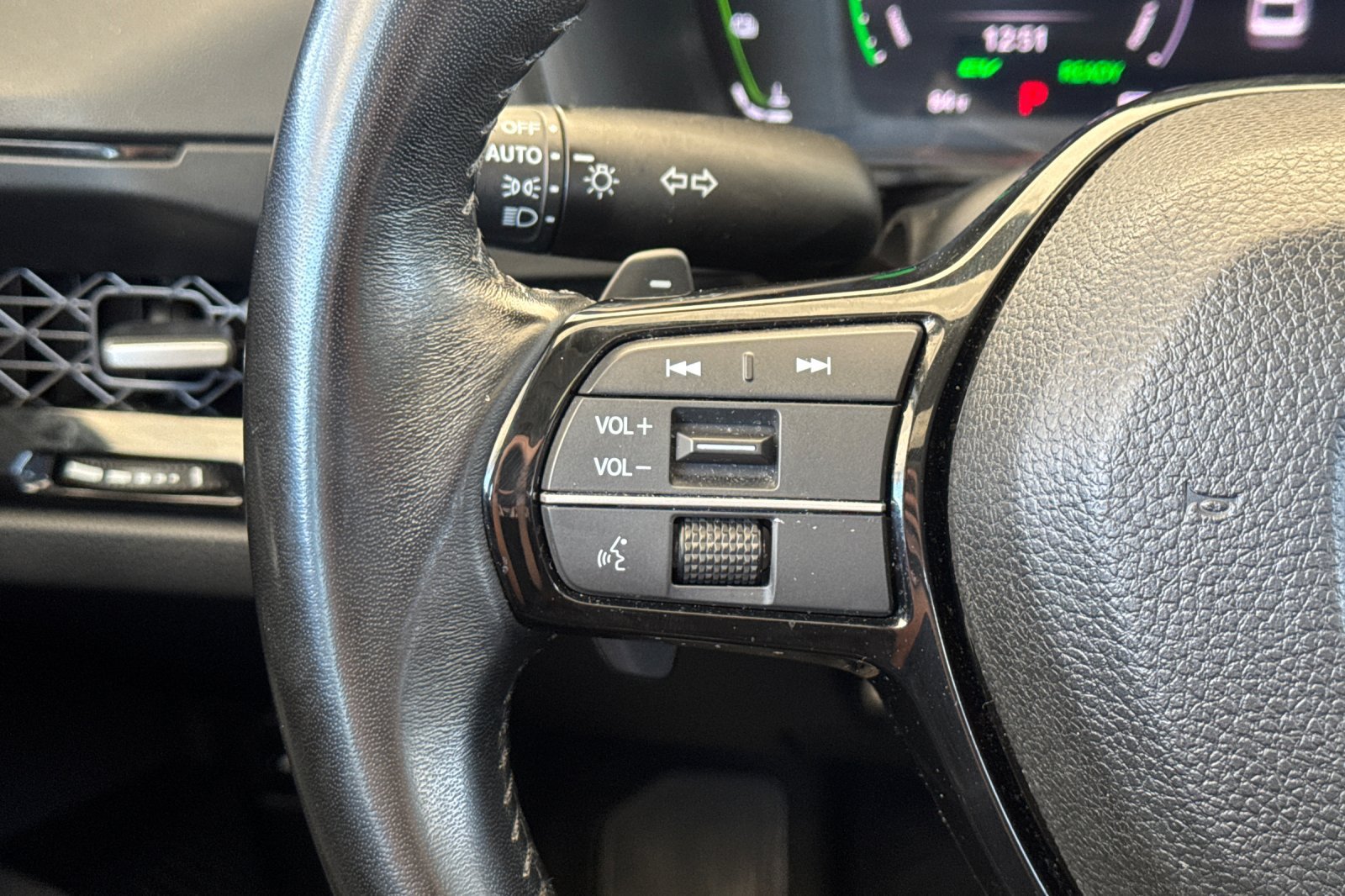 Used 2024 Honda Accord Touring image 35