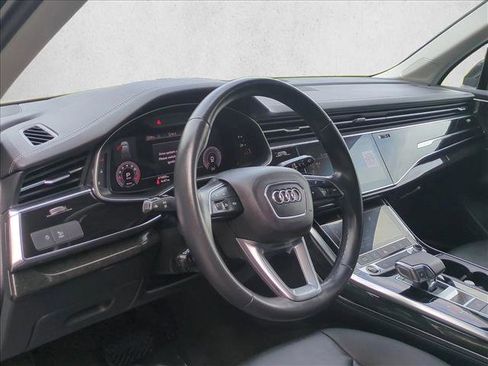 Used 2023 Audi Q7 2.0T Premium Plus w/ Premium Plus Package AWD/4WD image 10