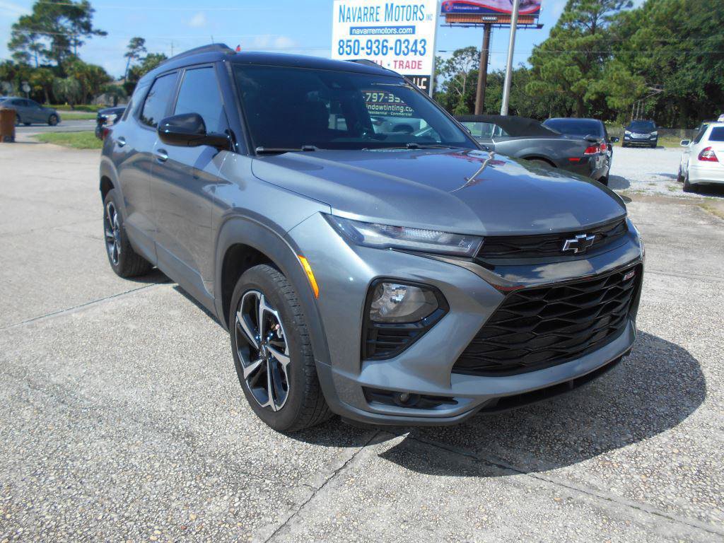 Used 2021 Chevrolet TrailBlazer RS w/ Sun and Liftgate Package AWD/4WD image 3