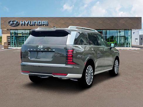 New 2026 Hyundai Palisade Calligraphy FWD image 7