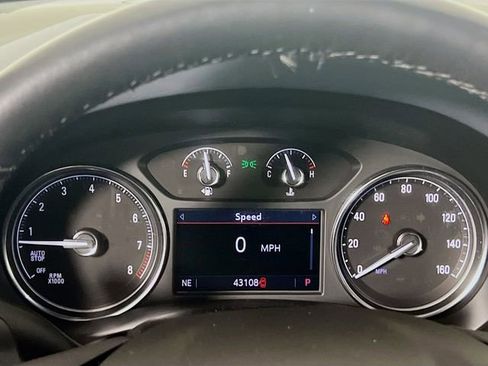 Used 2023 Buick Enclave Essence FWD image 12