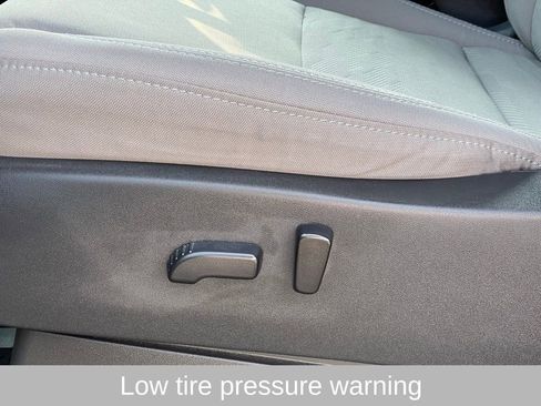 Certified 2023 Nissan Frontier SV w/ Tow Package image 14