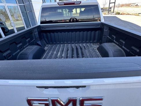 New 2026 GMC Sierra 1500 Pro w/ Graphite Edition image 7