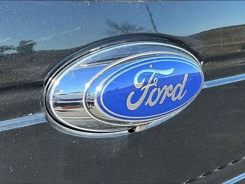 Used 2013 Ford F150 King Ranch w/ King Ranch Luxury Pkg image 31